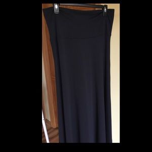 Lularoe Maxi. EUC. Solid black. Medium